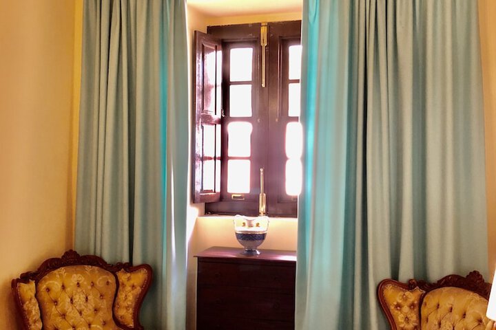 Room 50 of 91