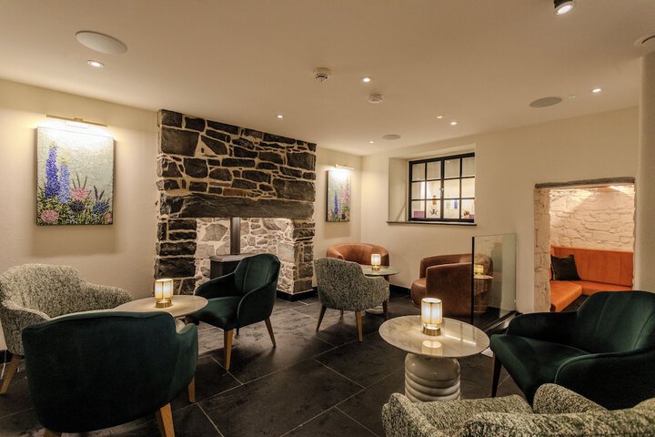 Hero Image 1 of 26