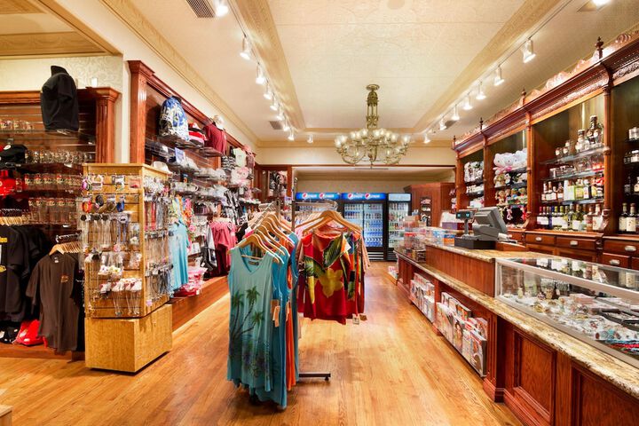 Gift Shop 12 of 25
