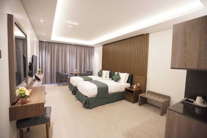 Room 16 of 26