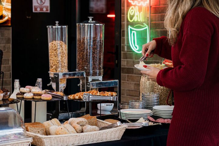 Breakfast buffet