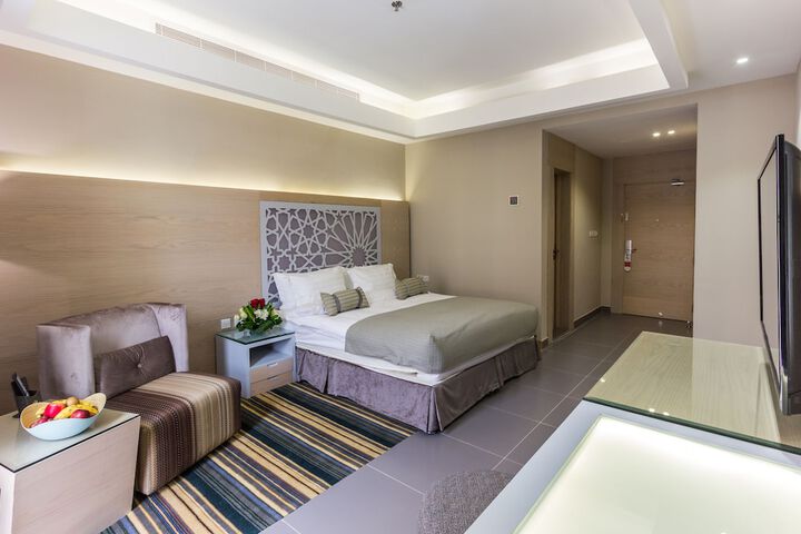 Room 42 of 124