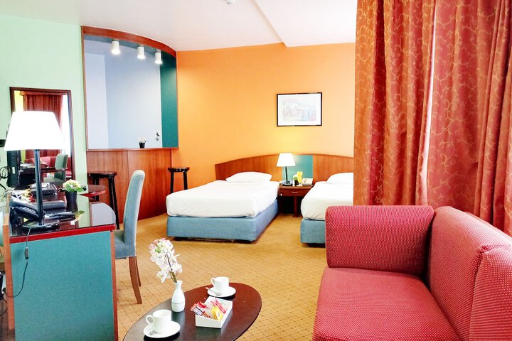 Room 17 of 55
