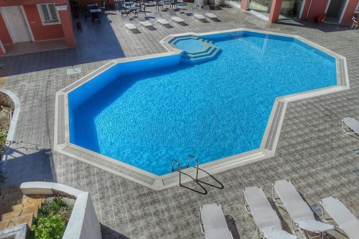 Pool 39 of 57