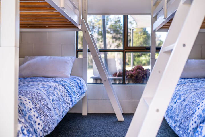 Room 9 of 120