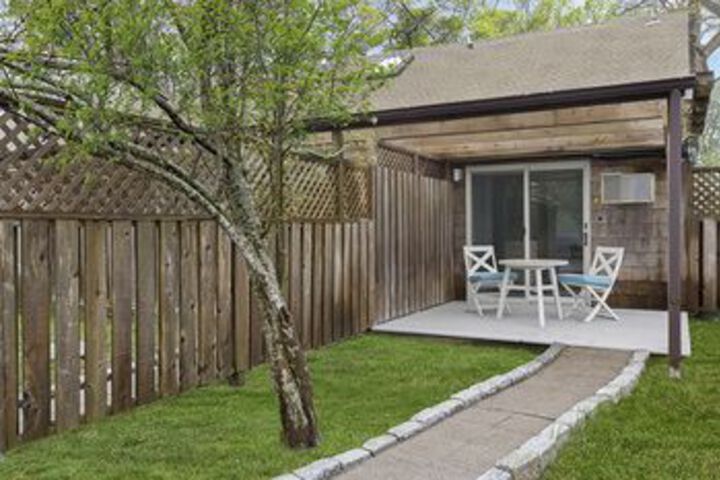 Property Grounds 19 of 22