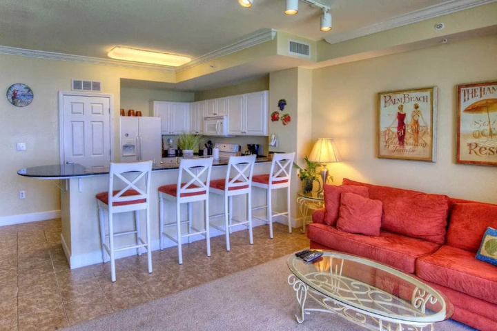 Room 4 of 20