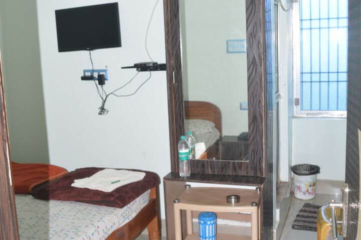 Room 62 of 94