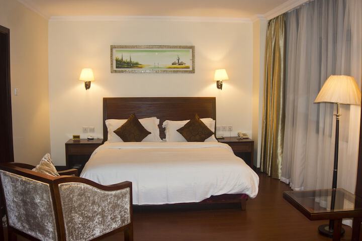 GS Plaza Hotel