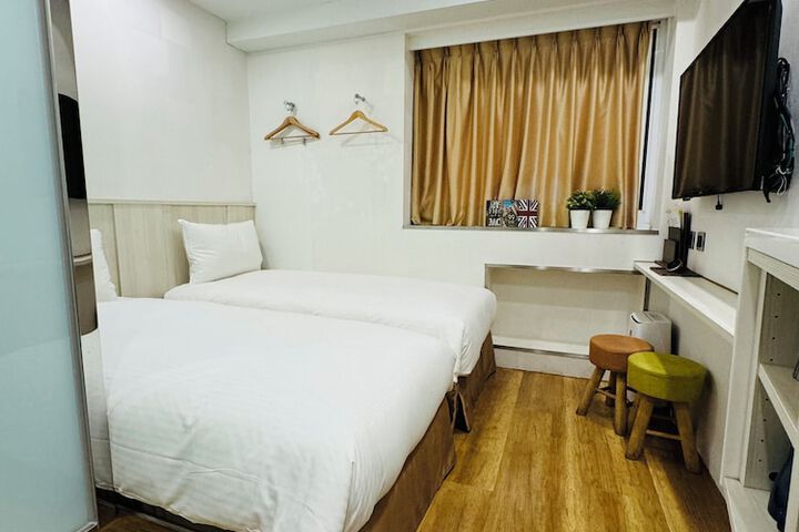 Room 20 of 56