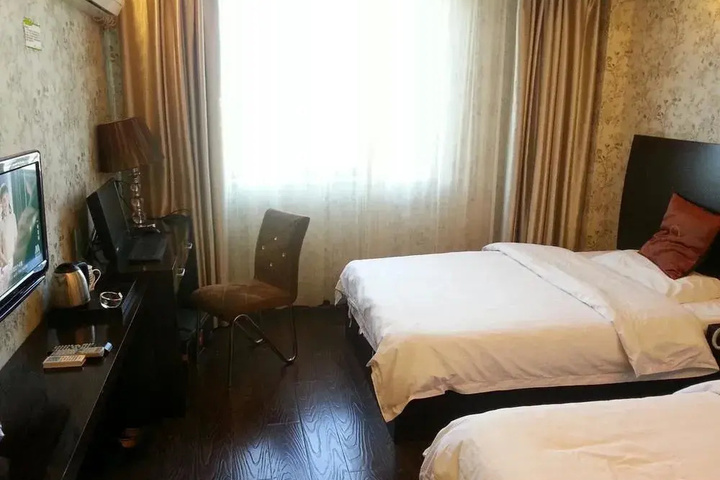 General 2 of 15