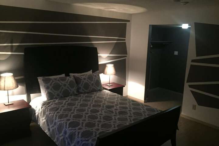 Room 25 of 57