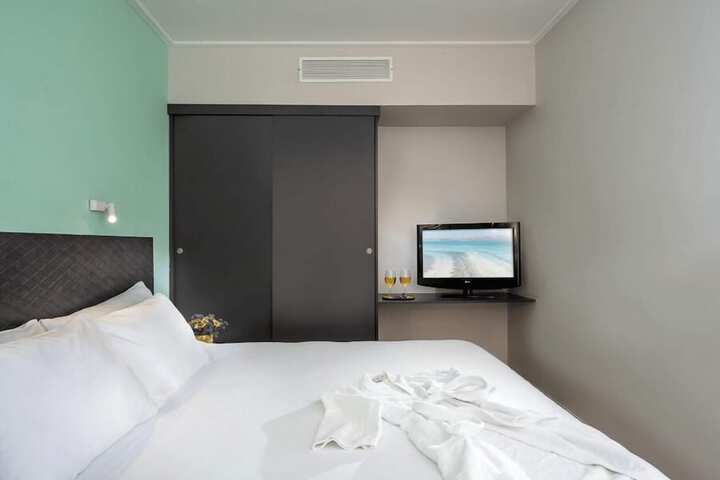 Room 39 of 108