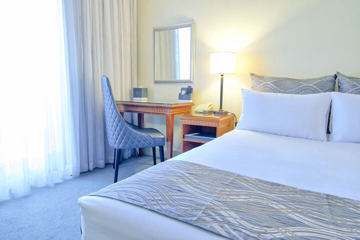 Room 8 of 31