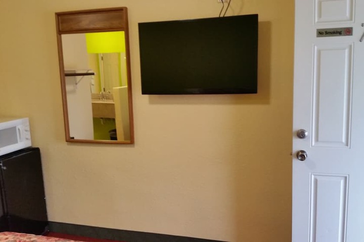 Room 34 of 54