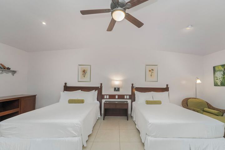 Room 34 of 161