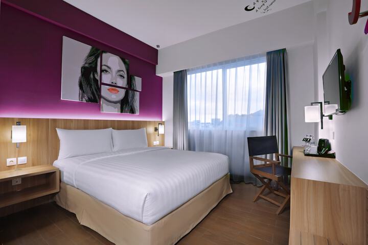 Room 5 of 29