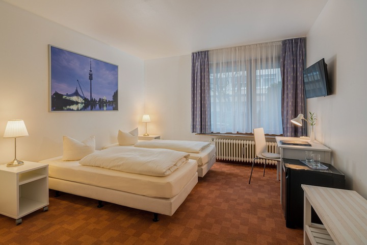 Room 40 of 64