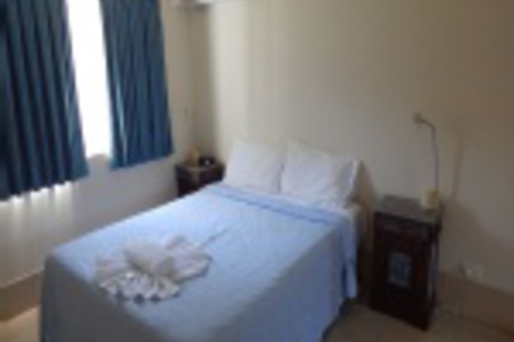 Room 466 of 560