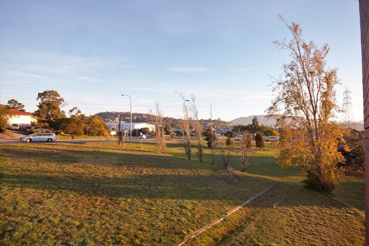 Property Grounds 20 of 25