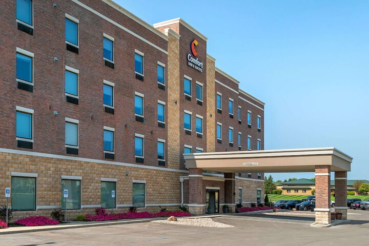 Hotel 42 of 44