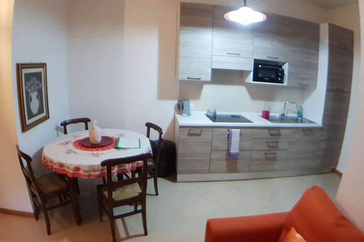 Room 62 of 103
