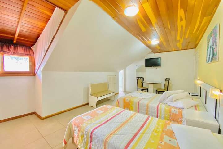 Room 8 of 46