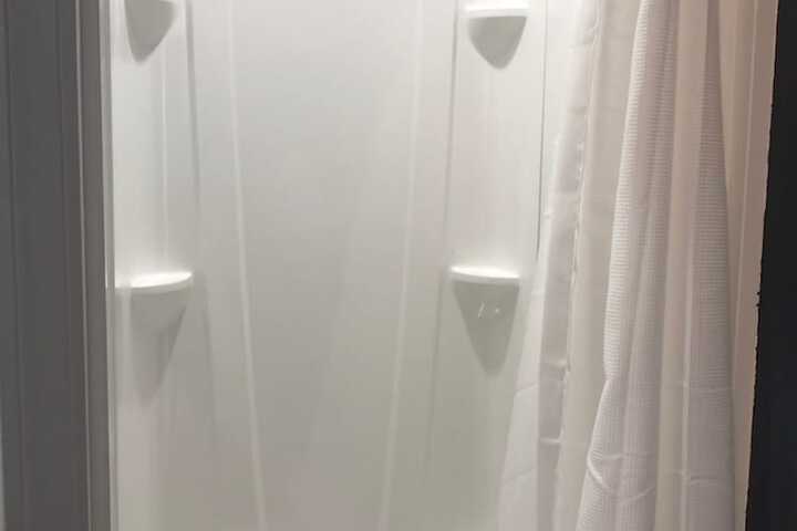 Room 8 of 13
