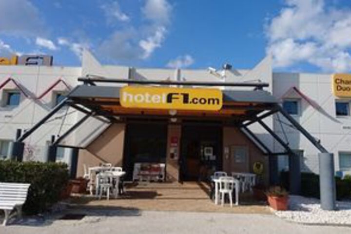 HOTELF1 HYE RES LE LAVANDOU - CLOSED
