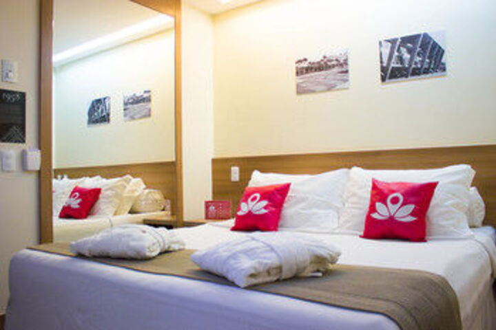 Room 15 of 32
