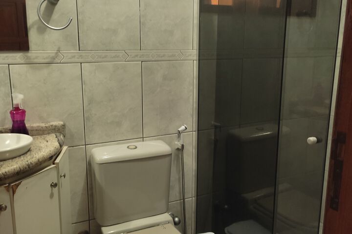 Room 2 of 15