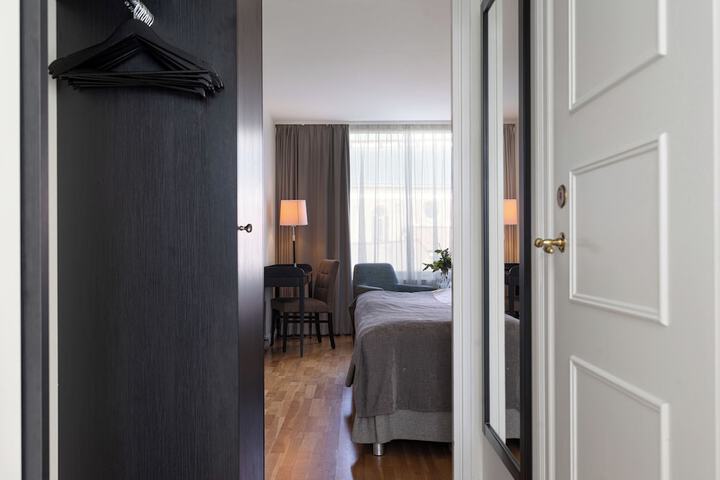 Room 40 of 114