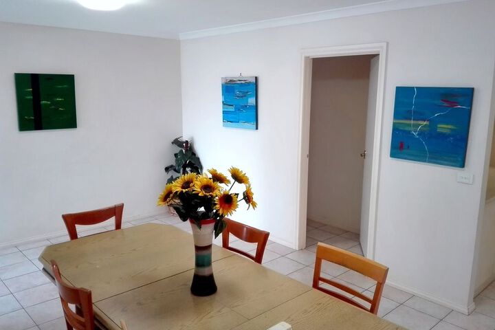 Room 26 of 38