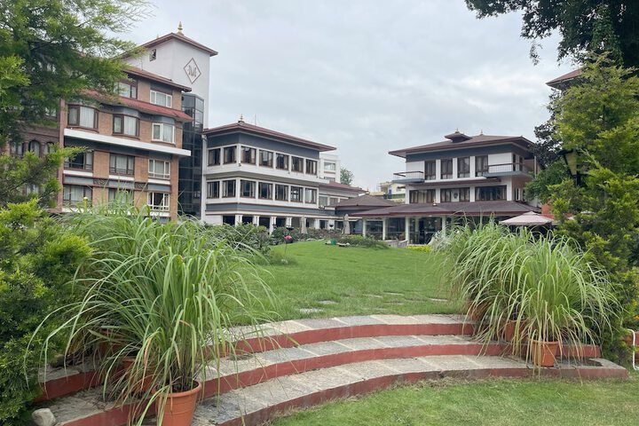 Hotel Exterior 179 of 191