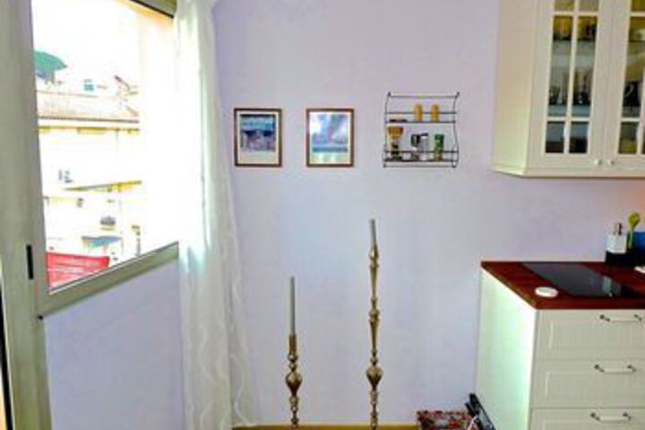 Room 14 of 33