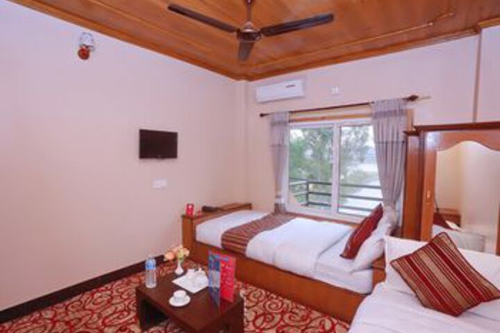 Room 40 of 54