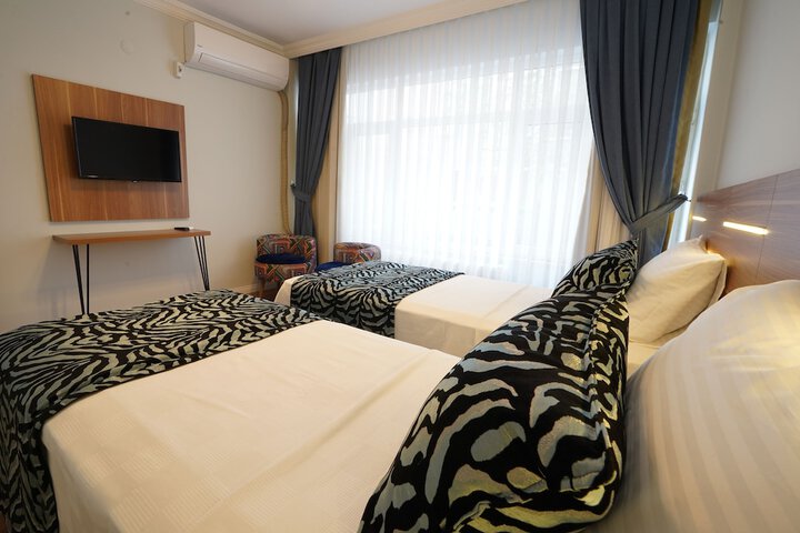Room 4 of 29