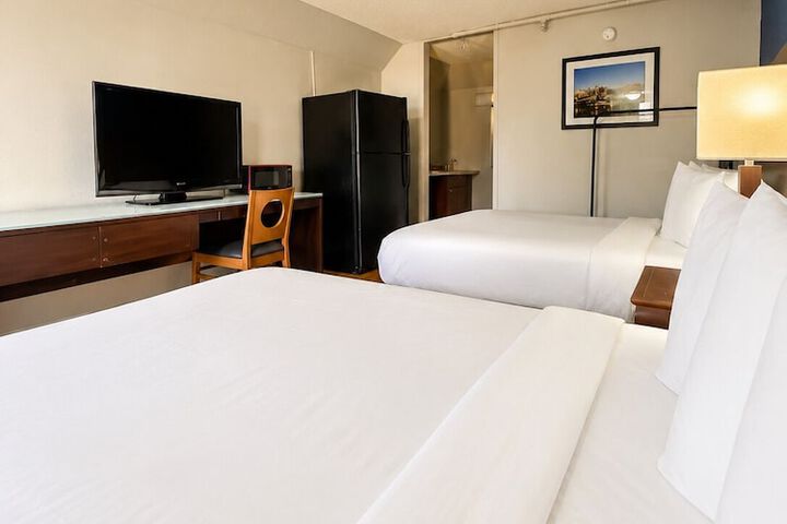Room 19 of 31