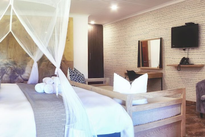 Room 10 of 94