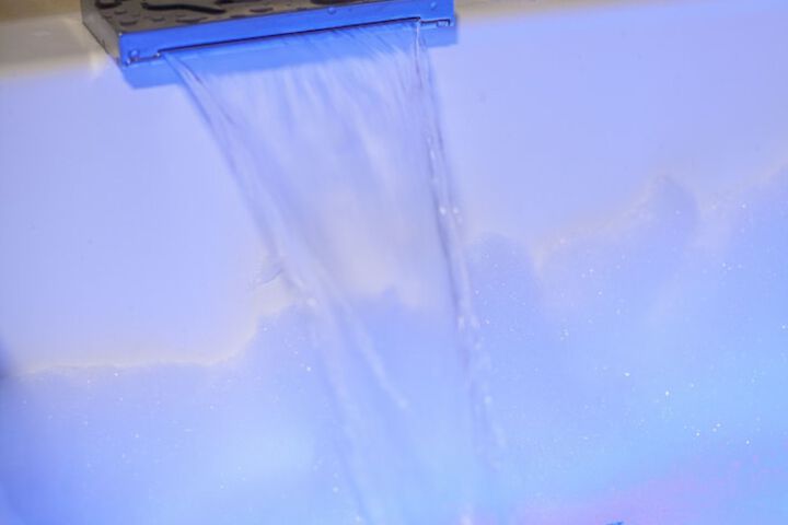 Hot Tub 85 of 153