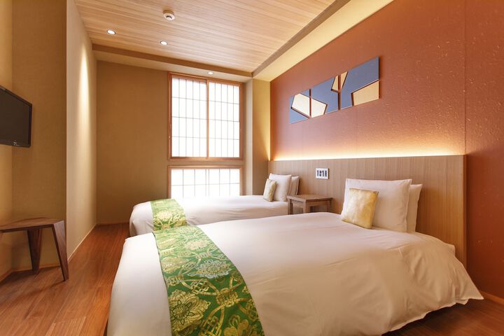 Room 14 of 52