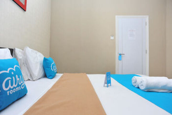 Room 5 of 22