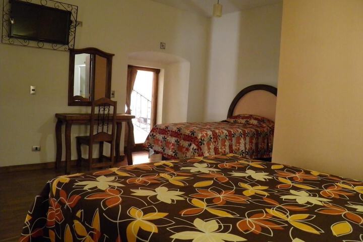 Room 16 of 43