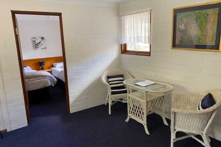 Room 20 of 96