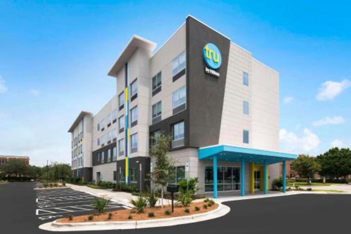Hotel 7 of 47