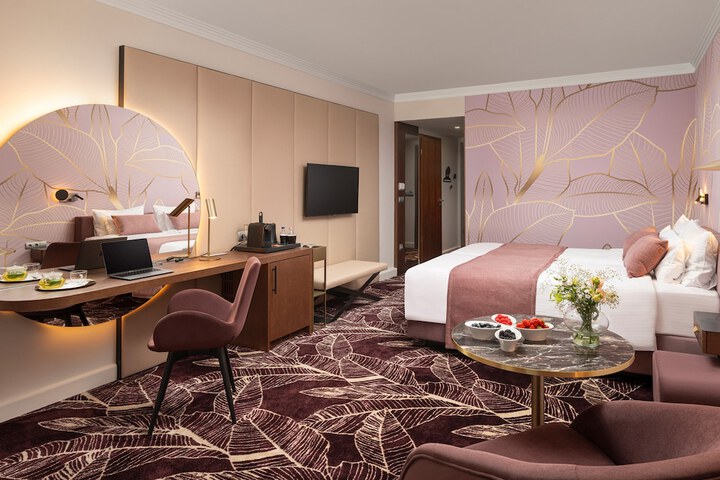 Room 20 of 60