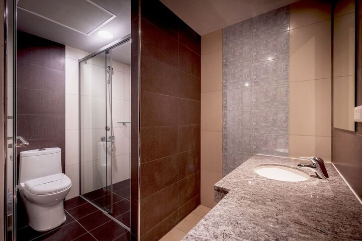 Room 30 of 45
