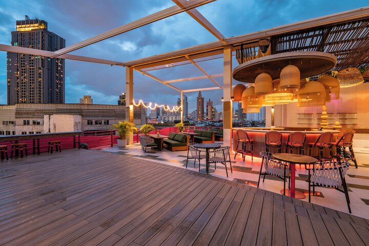 Terrace/Patio 133 of 135