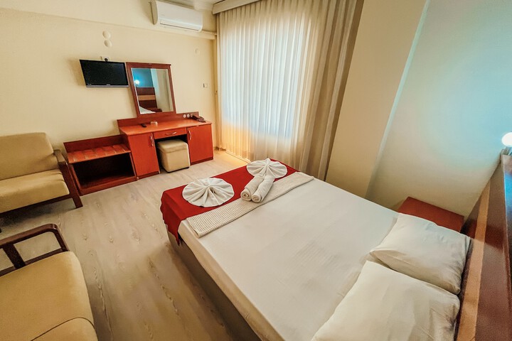 Room 20 of 68