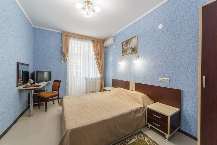 Room 19 of 54